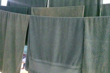 De forma an&ocirc;nima, denunciantes afirmaram ao Correio que material de higiene infantil &eacute; reutilizado