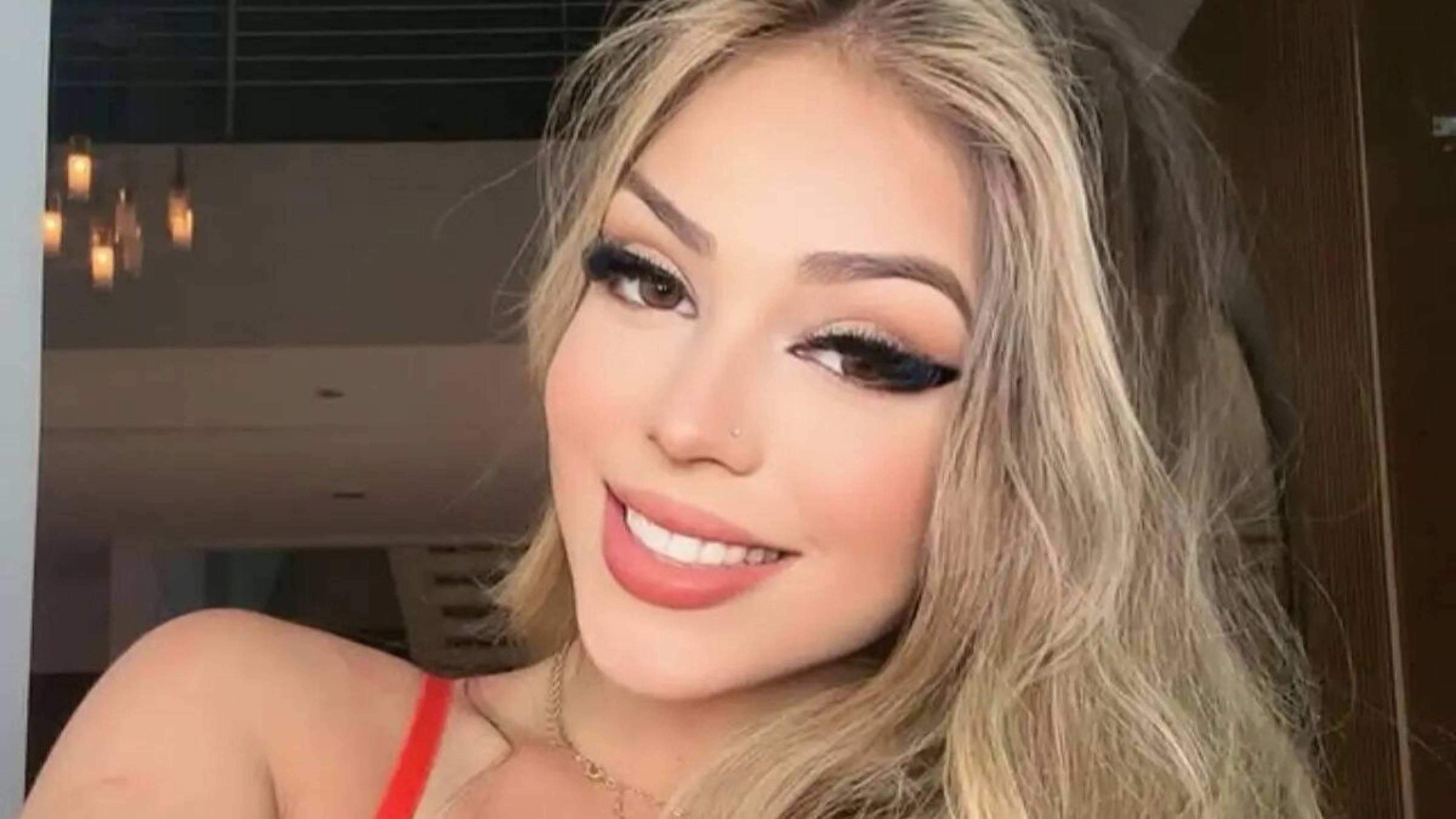 Melody exibe rebolado e fã sugere plataforma adulta -  (crédito: Observatorio dos Famosos)