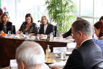 Nos bastidores do Judiciário, recomendações da ministra aos TREs é entendida como prévia do relatório que apresentará sobre o Código de Ética do STF -  (crédito: Alejandro Zambrana/Secom/TSE)