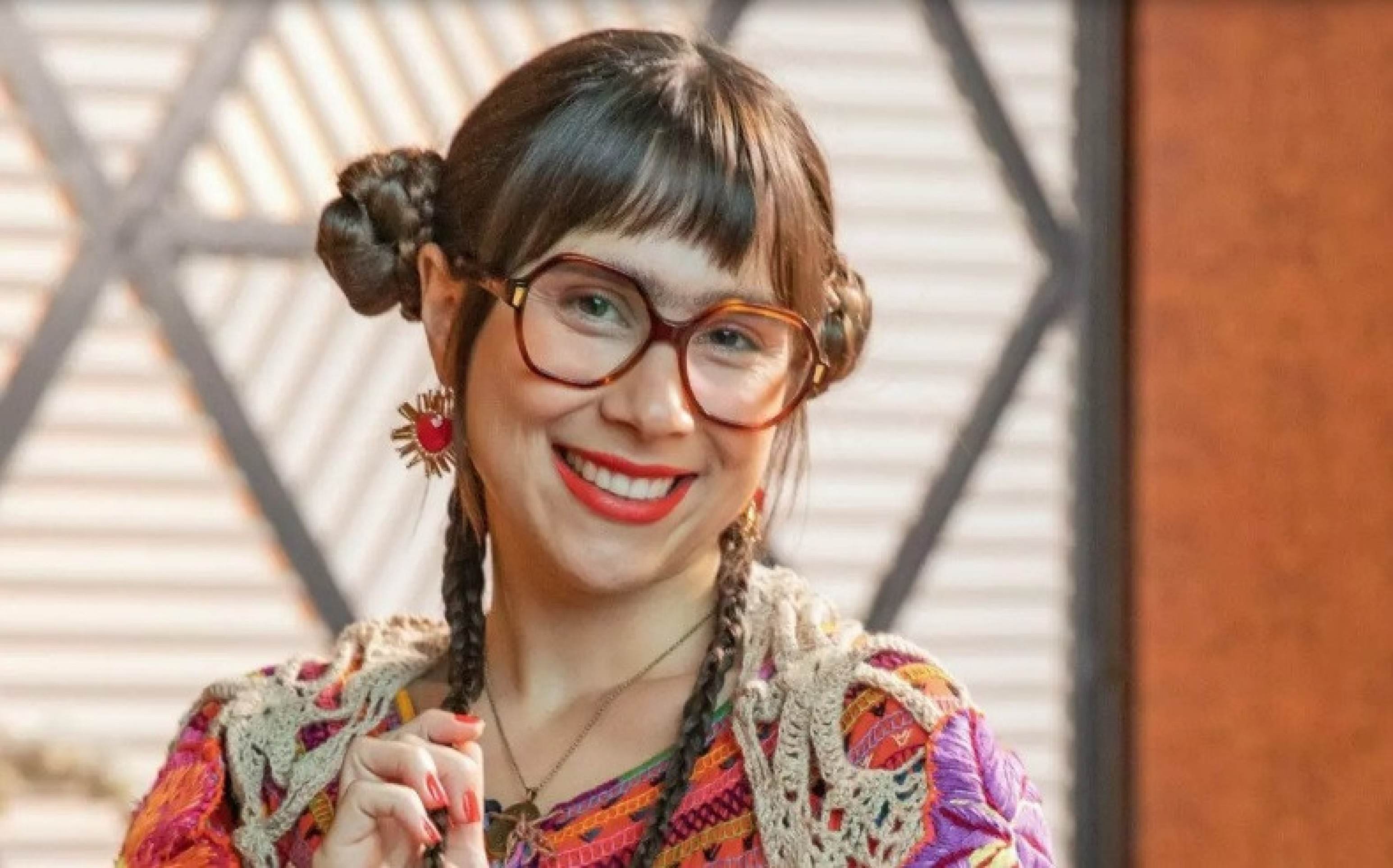 A venezuelana Lupita de Fam&iacute;lia &eacute; tudo era pura do&ccedil;ura