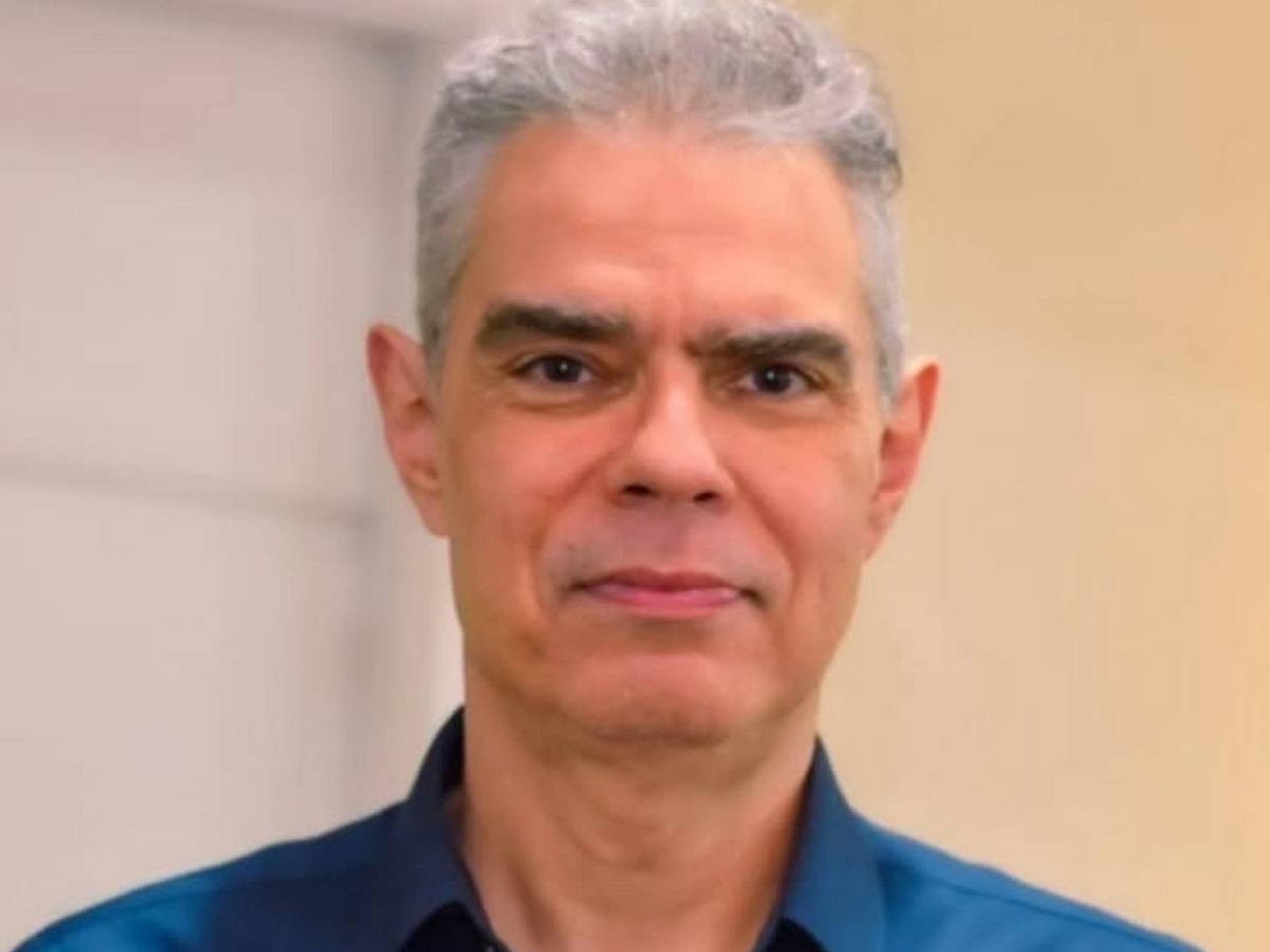 Filho de Chico Anysio diz que herdou desafetos do pai e perdeu oportunidades -  (crédito: Reprodu&ccedil;&atilde;o/Instagram/@netonizo)