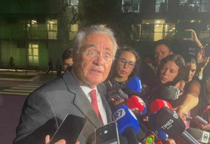 Renan Calheiros diz que CAE vai solicitar o acesso a provas e depoimento de Vorcaro -  (crédito: Wal Lima / CB / DA Press) -Renan Calheiros diz que CAE vai solicitar o acesso a provas e depoimento de Vorcaro -  (crédito: Wal Lima / CB / DA Press)