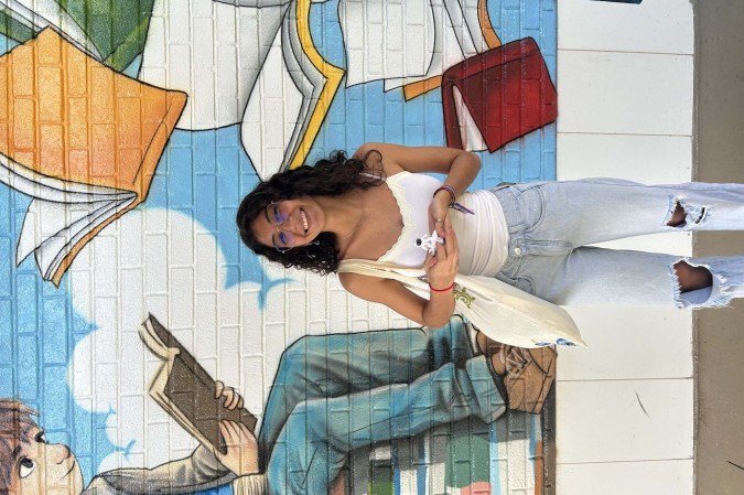 Crislayne Rocha, 17 anos, aprovada em letras inglês no Instituto Federal de Brasília (IFB) e farmácia na Universidade de Brasília (UnB)