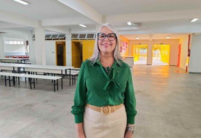 Secretária de Educação afirmou que o ano começa com 