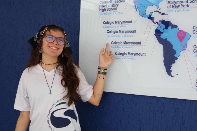 A estudante J&uacute;lia Huber voltou cheia de projetos depois do interc&acirc;mbio internacional -  (crédito: Bruna Gaston CB/DA Press)