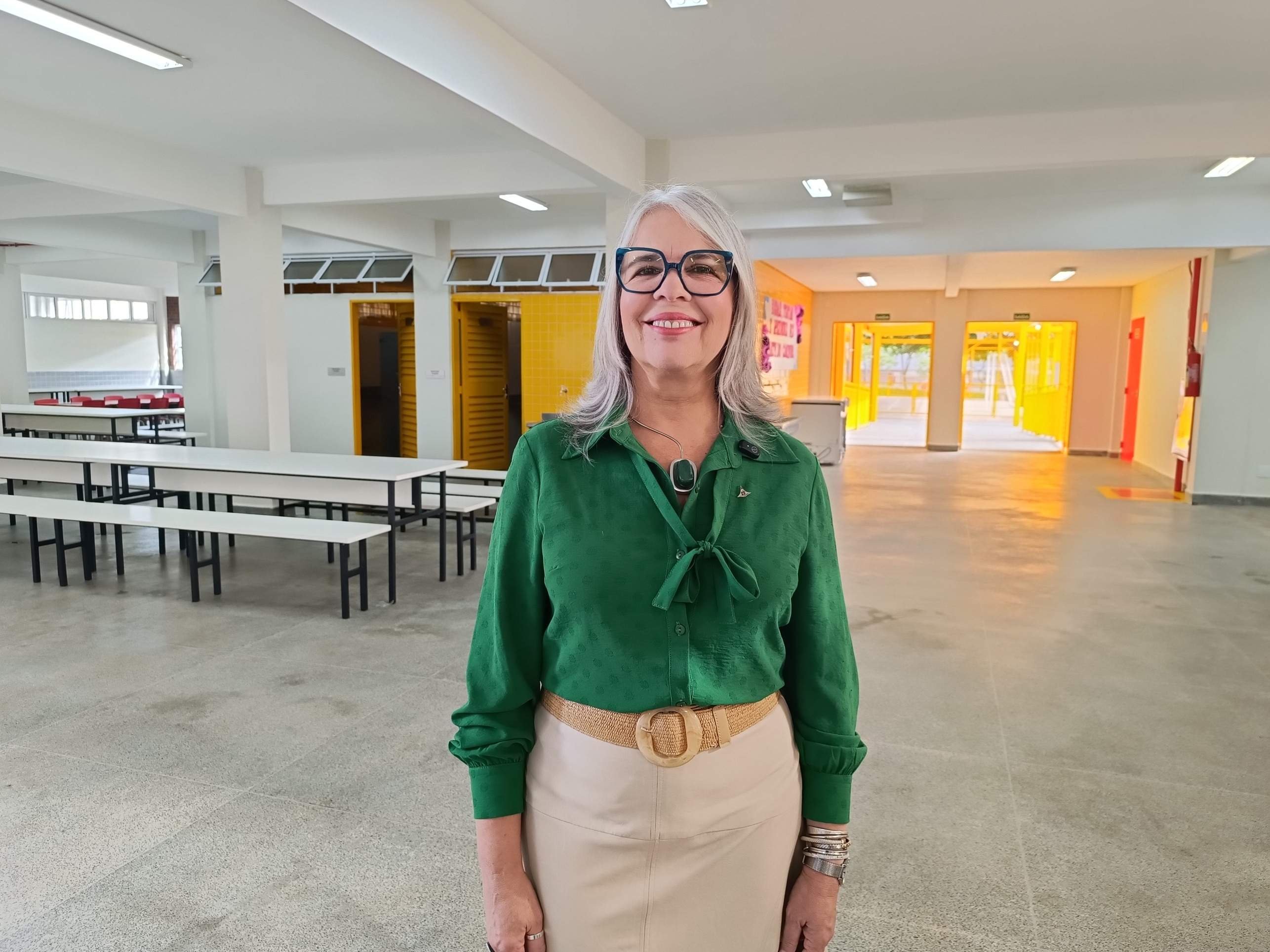 Secret&aacute;ria de Educa&ccedil;&atilde;o, H&eacute;lvia Paranagu&aacute; aposta na amplia&ccedil;&atilde;o de programas pedag&oacute;gicos