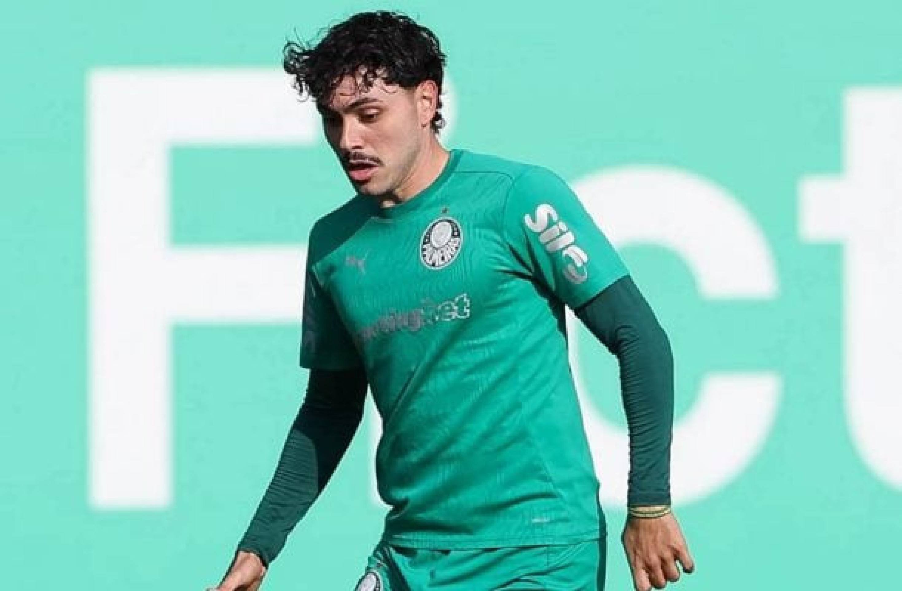 Mauricio tenta se firmar no Palmeiras em meio à chance de disputar Copa -  (crédito: Foto: Cesar Greco/Palmeiras)