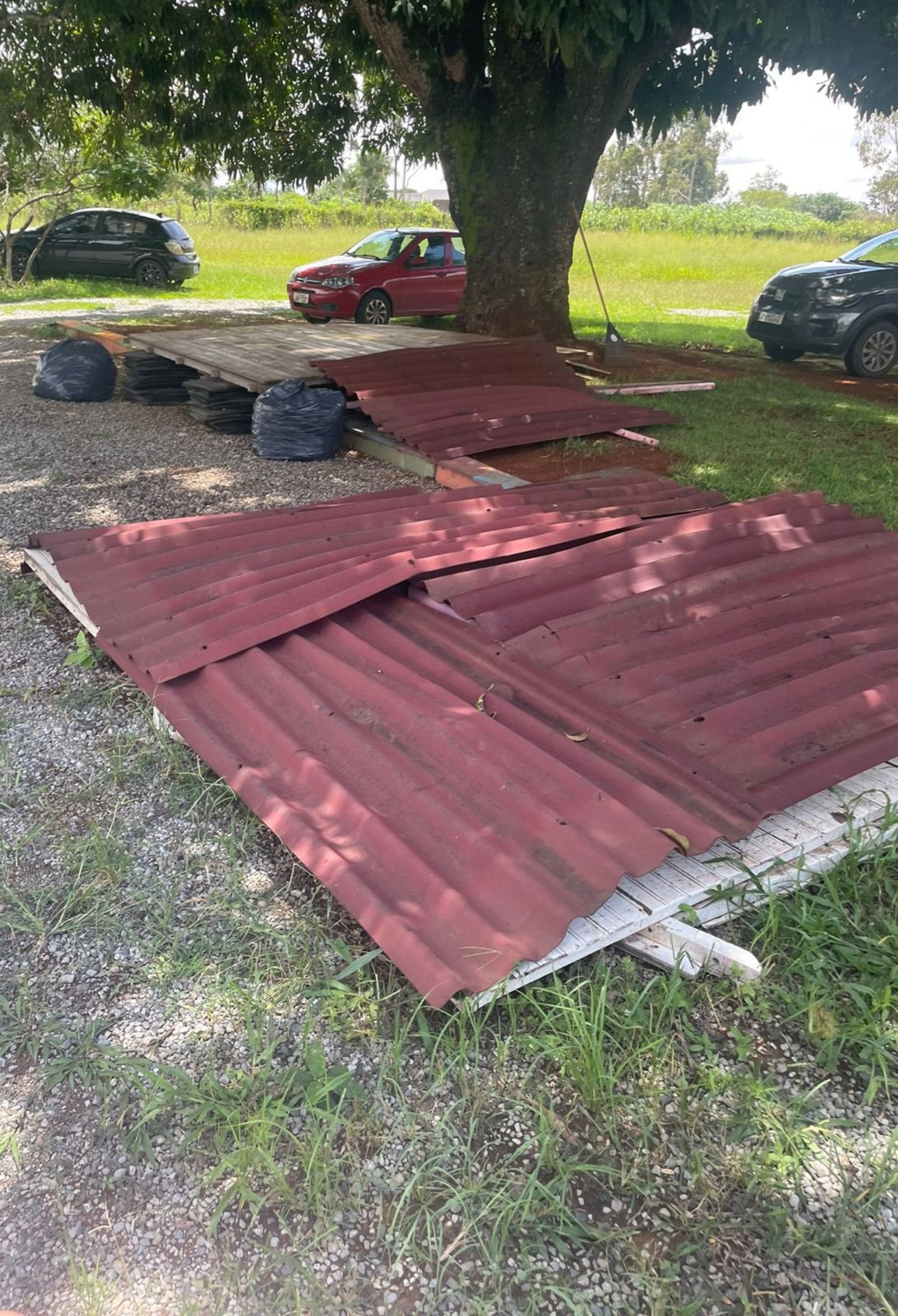 Segundo relatos, estrutura da creche estaria prec&aacute;ria e sem a devida manuten&ccedil;&atilde;o