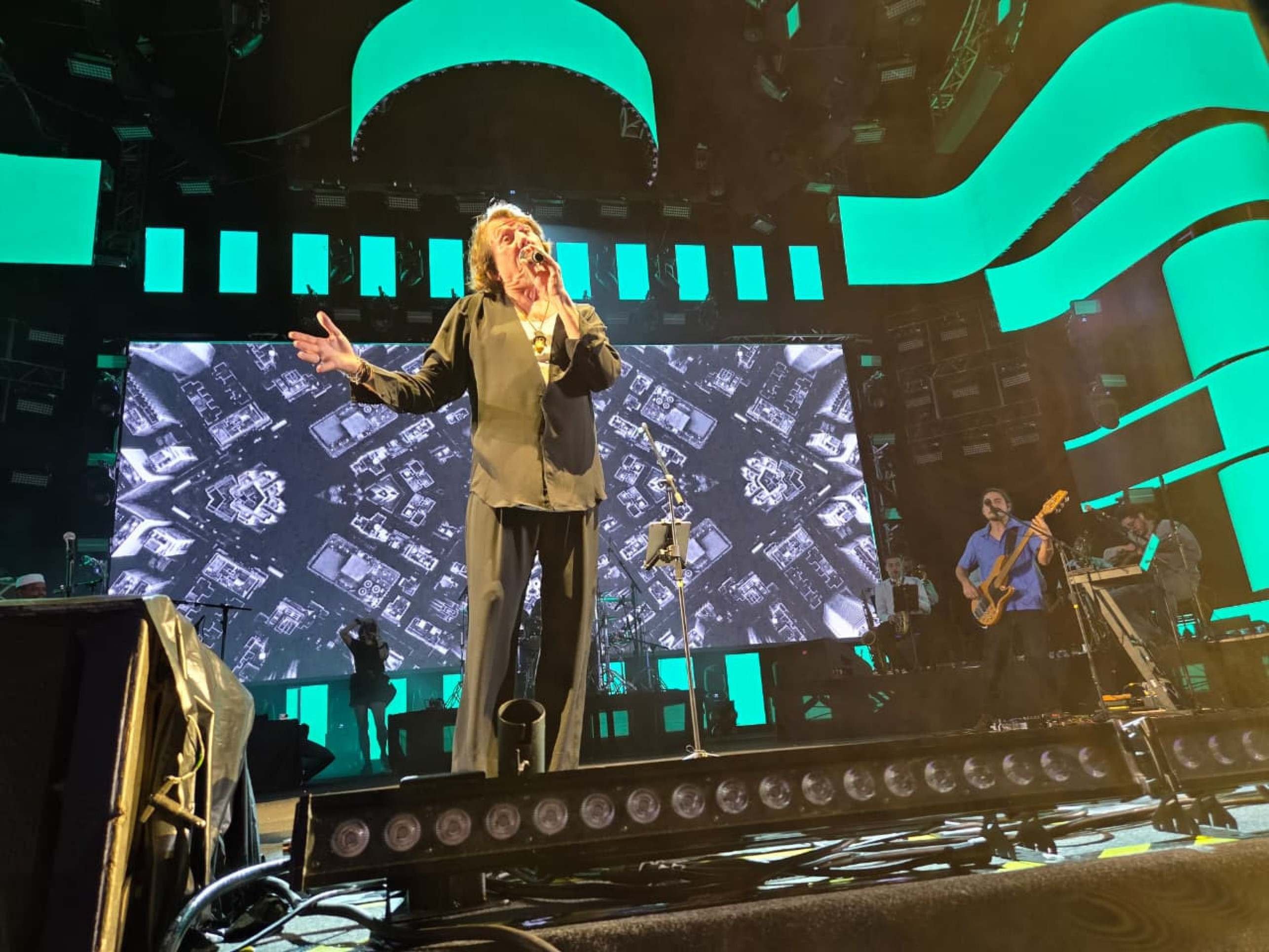   12.02.2026 Darcianne Diogo CB/DA Press. Carnaval de Recife LENINE