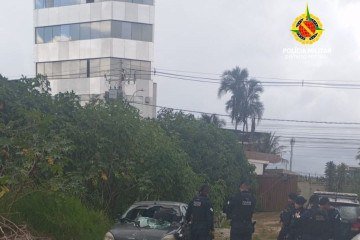 

Dupla é detida durante furto de oficina em Vicente Pires
 -  (crédito: Divulgação / PMDF)