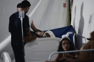 Grupo emergencial Arcanjos contou com mais de 10 profissionais de saúde nos socorros aos foliões - (crédito: Minervino Júnior/CB/D.A.Press) Grupo emergencial Arcanjos contou com mais de 10 profissionais de saúde nos socorros aos foliões - (crédito: Minervino Júnior/CB/D.A.Press)