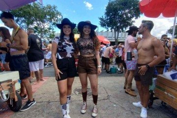 Fã de Clayton e Romário sai de Juiz de Fora para conhecer a dupla em BH - Melissa Souza/EM/D.A. Press