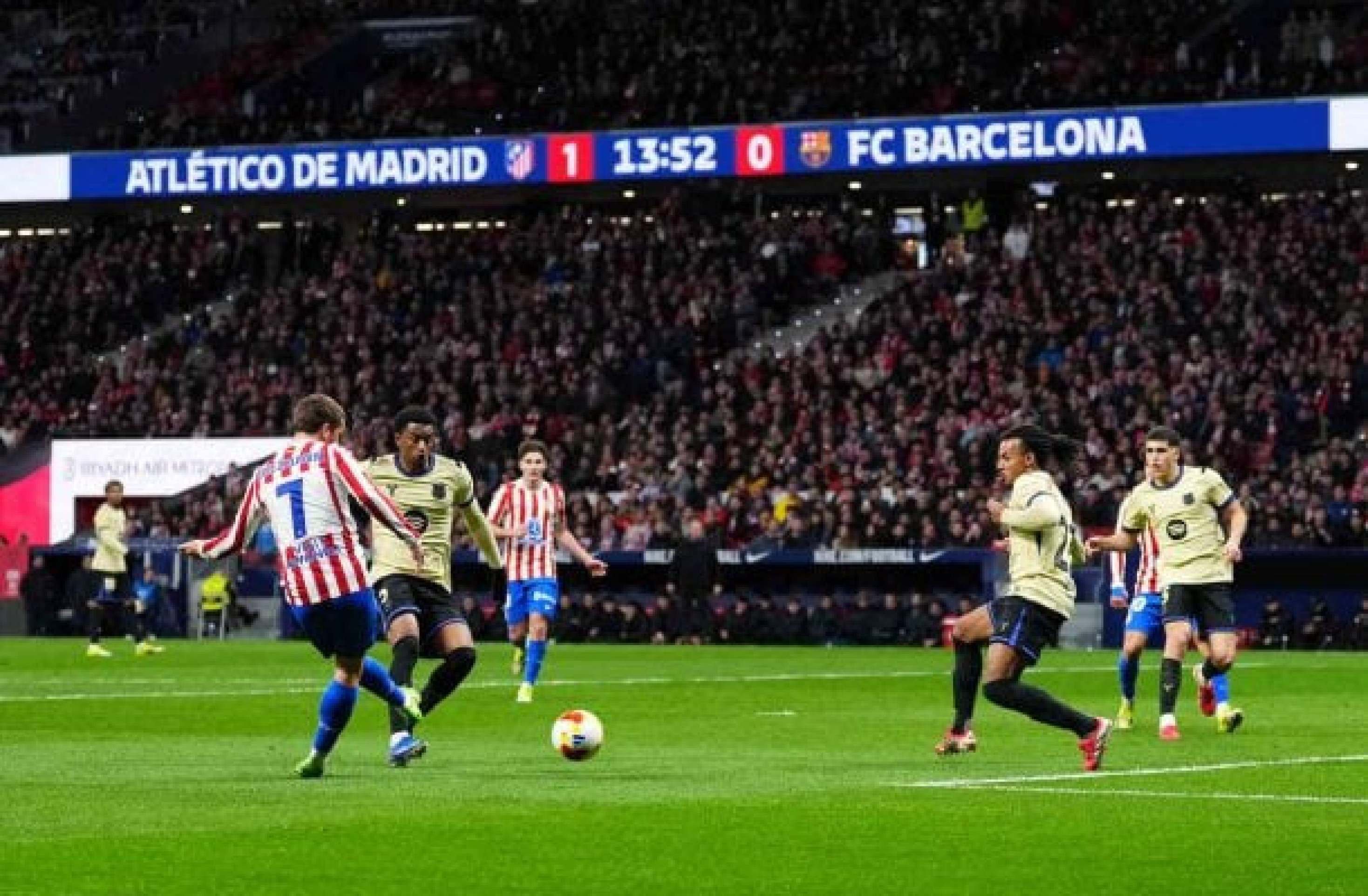 Barcelona foi derrotado pelo Atlético de Madrid por 4 a 0 - (crédito: Foto: Angel Martinez/Getty Images) Barcelona foi derrotado pelo Atlético de Madrid por 4 a 0 - (crédito: Foto: Angel Martinez/Getty Images)