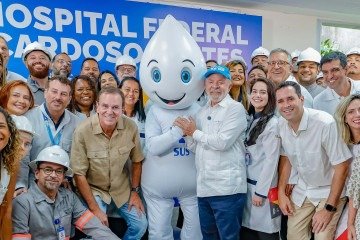 Também acompanham o evento o ministro da Saúde, Alexandre Padilha, e o prefeito do Rio, Eduardo Paes -  (crédito: Ricardo Stuckert / PR) -Também acompanham o evento o ministro da Saúde, Alexandre Padilha, e o prefeito do Rio, Eduardo Paes -  (crédito: Ricardo Stuckert / PR)