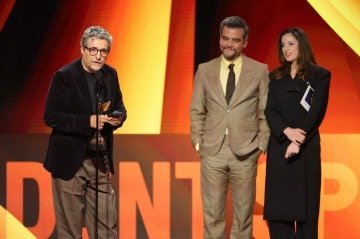 Kleber Mendonça Filho, Wagner Moura e Emilie Lesclaux receberam o prêmio de Melhor Filme Internacional na cerimônia, que ocorreu nos Estados Unidos - (crédito: Kevin Winter/Getty Images via AFP ) Kleber Mendonça Filho, Wagner Moura e Emilie Lesclaux receberam o prêmio de Melhor Filme Internacional na cerimônia, que ocorreu nos Estados Unidos - (crédito: Kevin Winter/Getty Images via AFP )