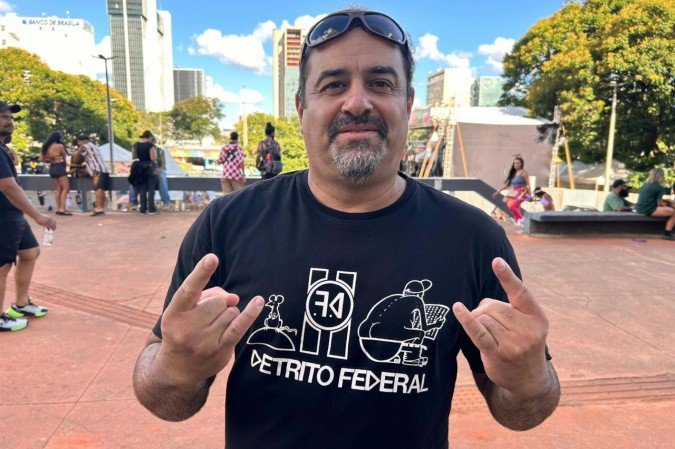 Bloco System Safadown. Adriano Fortes