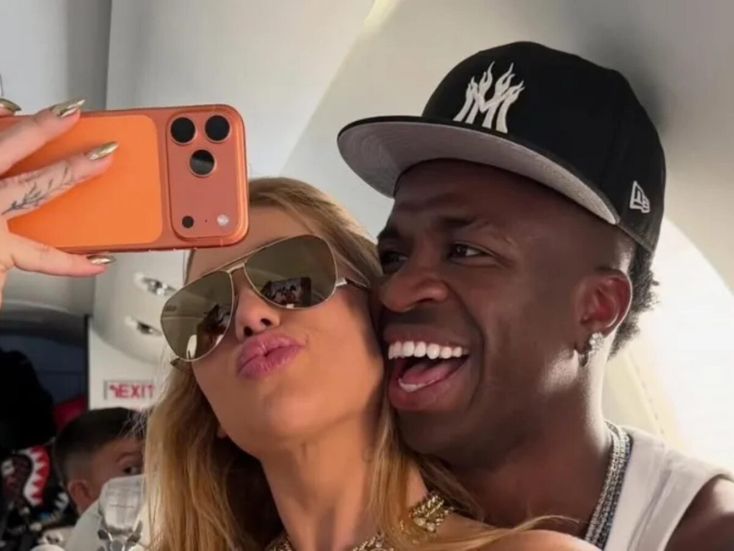 Virginia revela como foi primeira vez com Vini Jr.: 'Recebi um foguinho' -  (crédito: Observatorio dos Famosos)