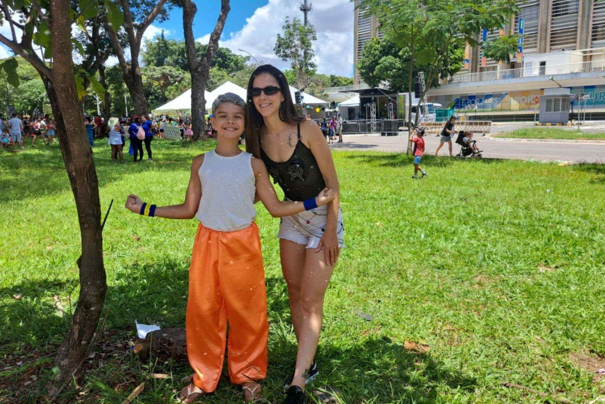 Lorenzo Costa saiu cedo de casa para aproveitar a folia