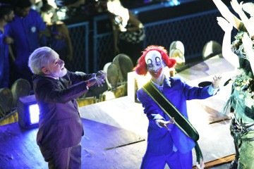 A Acadêmicos de Niterói terminou a apuração na última colocação do grupo, o que resultou em seu rebaixamento, dias depois de levar à avenida um desfile centrado na trajetória política e pessoal do presidente da República -  (crédito:  Marco Terranova | Riotur)