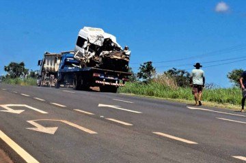 Van envolvida em acidente na BR-020 atuava de forma irregular, informa ANTT - (crédito: Laezia Berzerra/CB/D.A Press) Van envolvida em acidente na BR-020 atuava de forma irregular, informa ANTT - (crédito: Laezia Berzerra/CB/D.A Press)