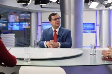 18/02/2026 Bruna Gaston CB/DA Press. CB Poder, Hugo Maldonado, delegado-chefe da 13 delegacia de polícia. Na bancada Ana Maria Campos e Mila Ferreira
- (crédito: Bruna Gaston CB/DA Press) 18/02/2026 Bruna Gaston CB/DA Press. CB Poder, Hugo Maldonado, delegado-chefe da 13 delegacia de polícia. Na bancada Ana Maria Campos e Mila Ferreira
- (crédito: Bruna Gaston CB/DA Press)