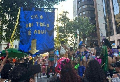 Bloco Boi Loco em 2025. Um dos blocos de carnaval mais icônicos do Rio de Janeiro (RJ) -  (crédito: Amanda Risi/Rádio Tupi) -Bloco Boi Loco em 2025. Um dos blocos de carnaval mais icônicos do Rio de Janeiro (RJ) -  (crédito: Amanda Risi/Rádio Tupi)