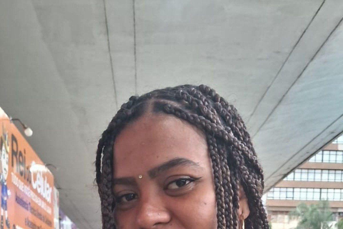 Leticia da Silva, de 22 anos, tar&oacute;loga, moradora de Valpara&iacute;so de Goi&aacute;s 