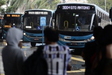 Mulher morre de parada card&iacute;aca na Rodovi&aacute;ria do Plano Piloto  -  (crédito: Minervino J&uacute;nior/CB/D.A.Press)