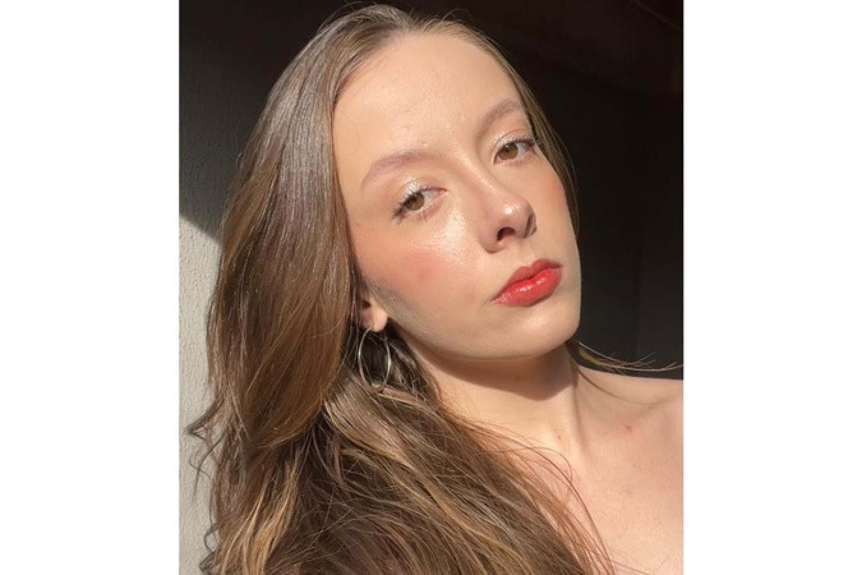 Aprovada em medicina na Universidade Federal de Jata&iacute; (UFJ), em 2025.