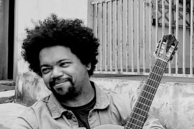 Cantor Adriano Rocha interpreta canções de Tim Maia e de Simonal em tributos aos mestres do soul - (crédito: Divulgação) Cantor Adriano Rocha interpreta canções de Tim Maia e de Simonal em tributos aos mestres do soul - (crédito: Divulgação)