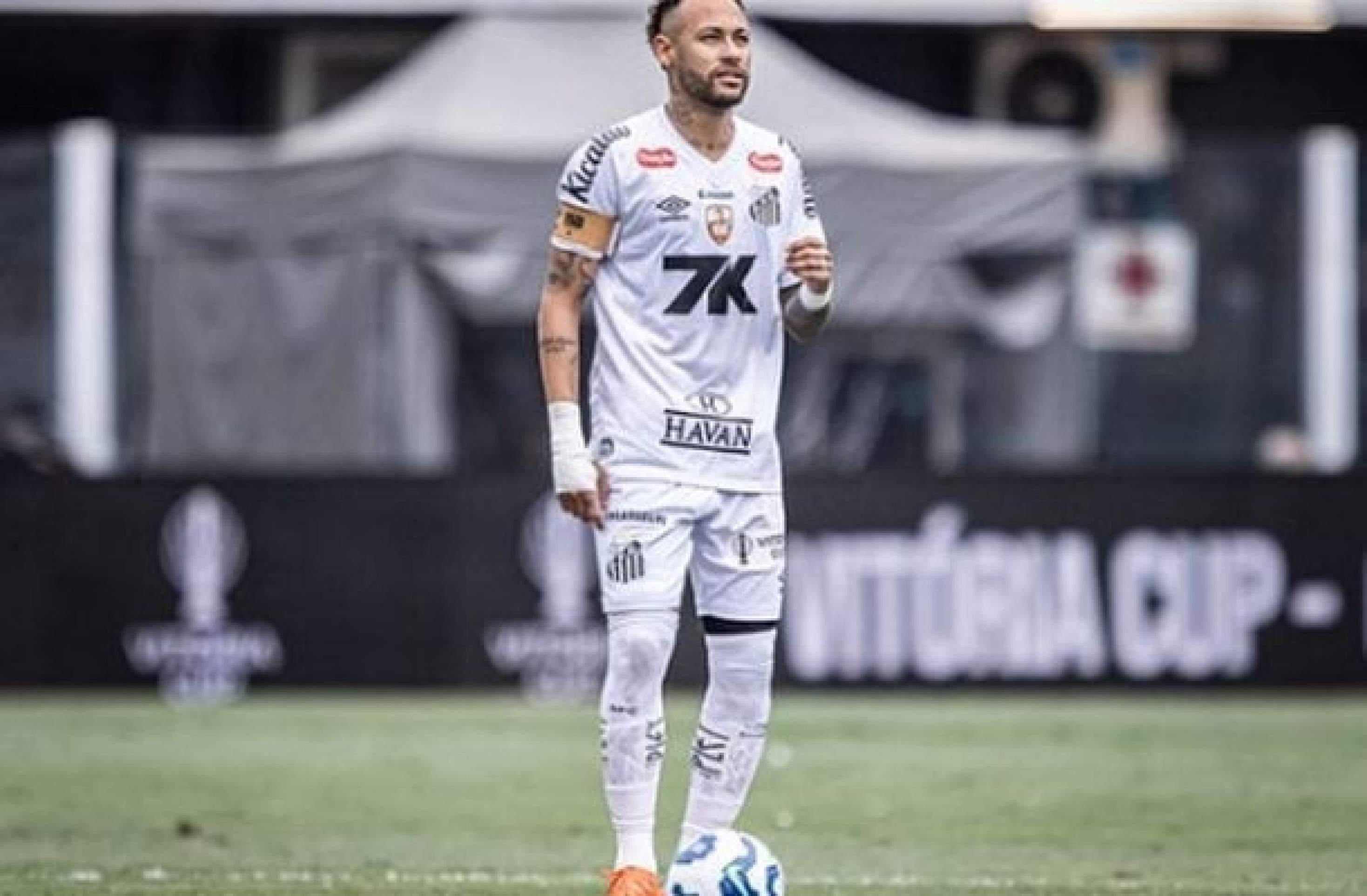 Neymar admite possibilidade de se aposentar em dezembro - (crédito: Foto: Raul Baretta/ Santos FC) Neymar admite possibilidade de se aposentar em dezembro - (crédito: Foto: Raul Baretta/ Santos FC)