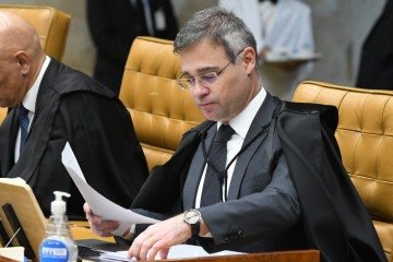 No pouco tempo à frente do inquérito do Master, Mendonça vem tomando decisões que vão na direção oposta à do antecessor na relatoria do caso - (crédito: Carlos Alves Moura/SCO/STF) No pouco tempo à frente do inquérito do Master, Mendonça vem tomando decisões que vão na direção oposta à do antecessor na relatoria do caso - (crédito: Carlos Alves Moura/SCO/STF)