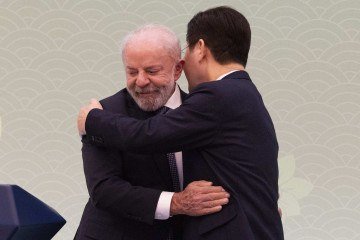 Presidente da Coreia do Sul sobre Lula: 'Somos irmãos' -  AFP