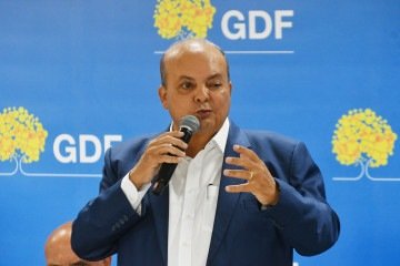  23/02/2026 -  Ed Alves CB/DA Press. Cidades - Cerimonia PDOT - Com a presença do Governador Ibaneis Rocha, Vice Celina Leão e Presidente da CLDF Wellington Luis.  -  (crédito:  Ed Alves CB/DA Press)