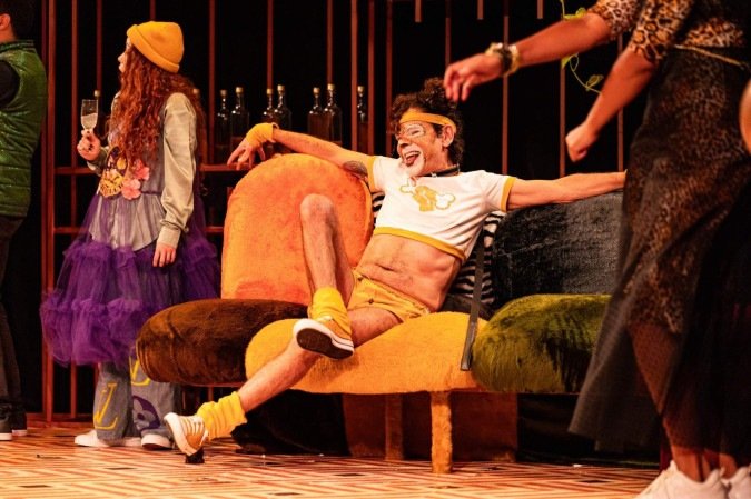 Companhia Bife Seco leva ao palco temas da formação do Brasil contemporâneo na peça Humanismo Selvagem - (crédito: Gabriel Rega) Companhia Bife Seco leva ao palco temas da formação do Brasil contemporâneo na peça Humanismo Selvagem - (crédito: Gabriel Rega)