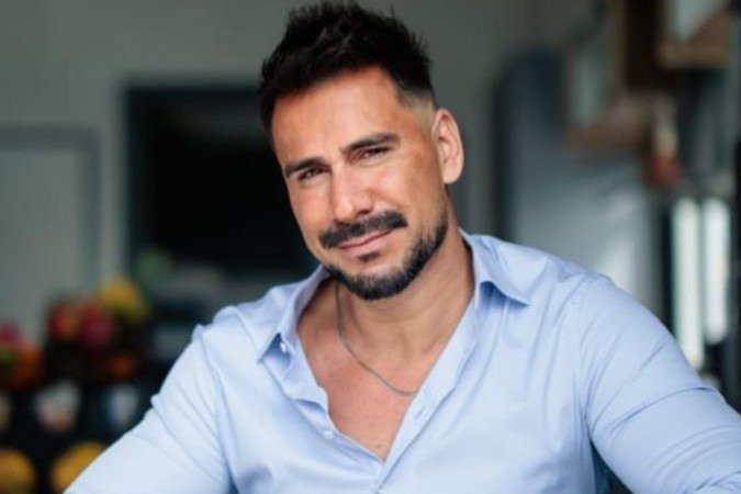 No ar em Três Graças, Julio Rocha fala sobre troca entre gerações e carreira: No ar em Três Graças, Julio Rocha fala sobre troca entre gerações e carreira: