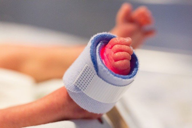 <p>Todos os anos, 340 mil bebês, em média, nascem prematuros no Brasil. No mundo, 15 milhões de crianças nascem prematuramente, por ano.</p>
- (crédito: SeppH - pixabay) <p>Todos os anos, 340 mil bebês, em média, nascem prematuros no Brasil. No mundo, 15 milhões de crianças nascem prematuramente, por ano.</p>
- (crédito: SeppH - pixabay)