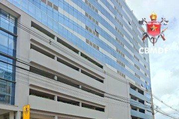 Vazamento químico mobiliza bombeiros em prédio de Taguatinga
- (crédito: Material cedido ao Correio ) Vazamento químico mobiliza bombeiros em prédio de Taguatinga
- (crédito: Material cedido ao Correio )