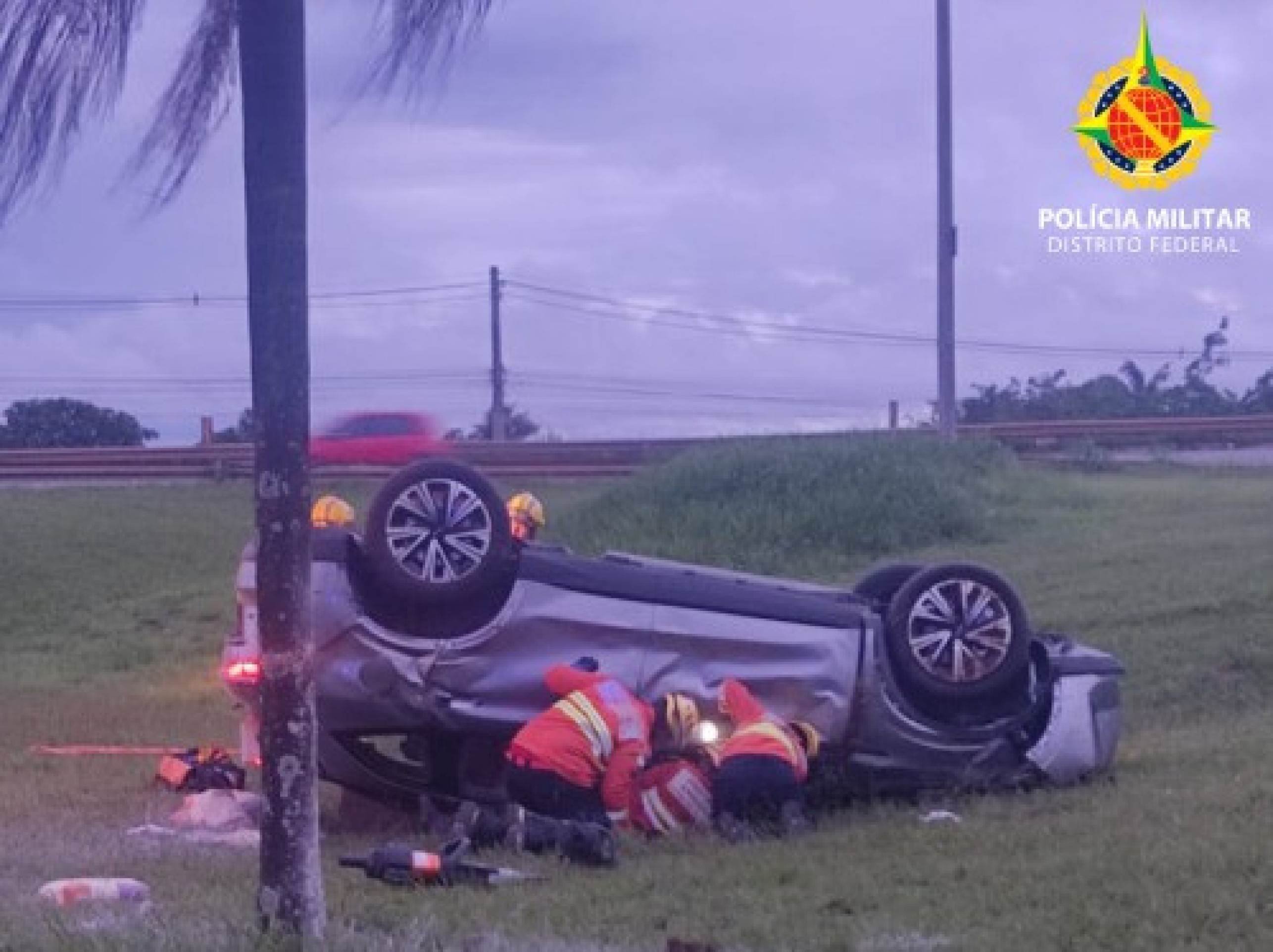 Capotagem ocorreu ap&oacute;s fuga de bloqueio da PMDF