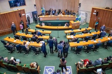 Alguns parlamentares da base governista começam a se manifestar contrários ao modelo de proposta apresentado pelo Palácio do Buriti para capitalizar o BRB -  (crédito: Andressa Anholete/ Agência CLDF)