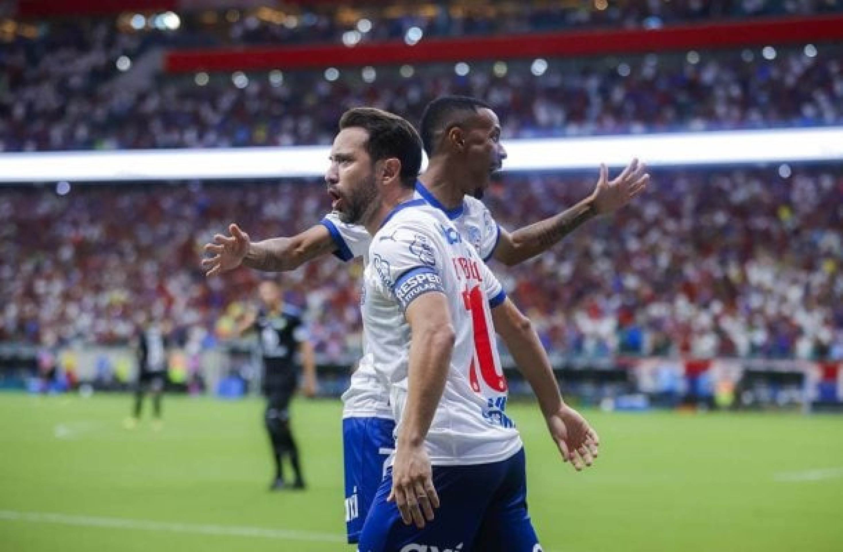 Everton Ribeiro perdeu o pênalti decisivo  -  (crédito: Foto: Rafael Rodrigues/EC Bahia)