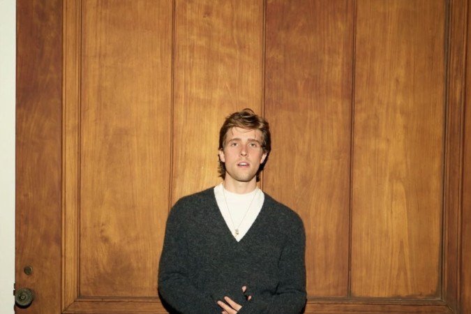 Para os homens, a tendência passa por peças 
que consigam substituir os ternos pesados