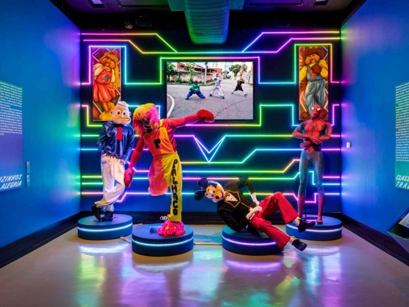 Exposição sobre memes fica em cartaz no CCBB até domingo -  (crédito: Edson Kumasaka)