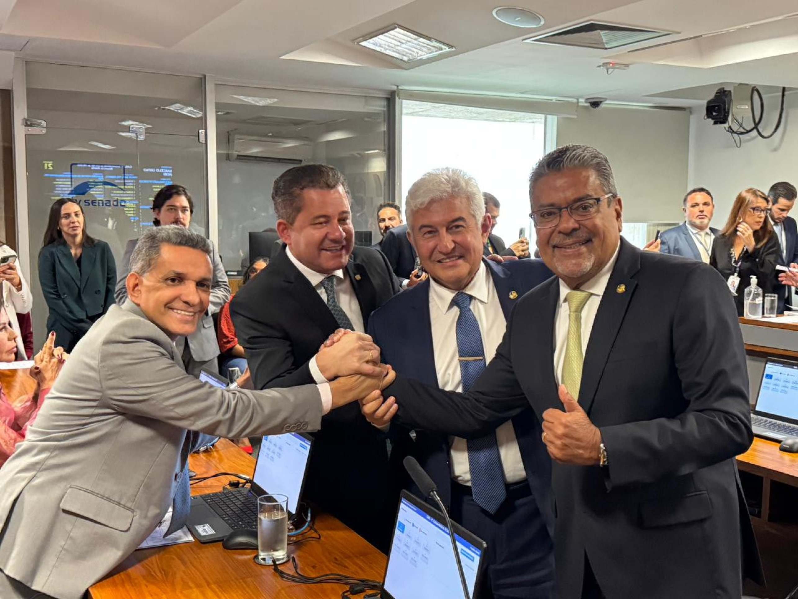 Comissão do Senado aprova 'ProfiMed': a OAB da medicina