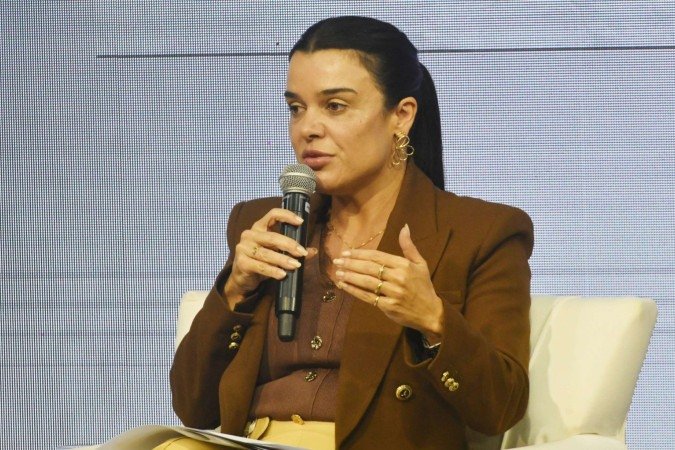 Giselle Ferreira no CB.Debate 