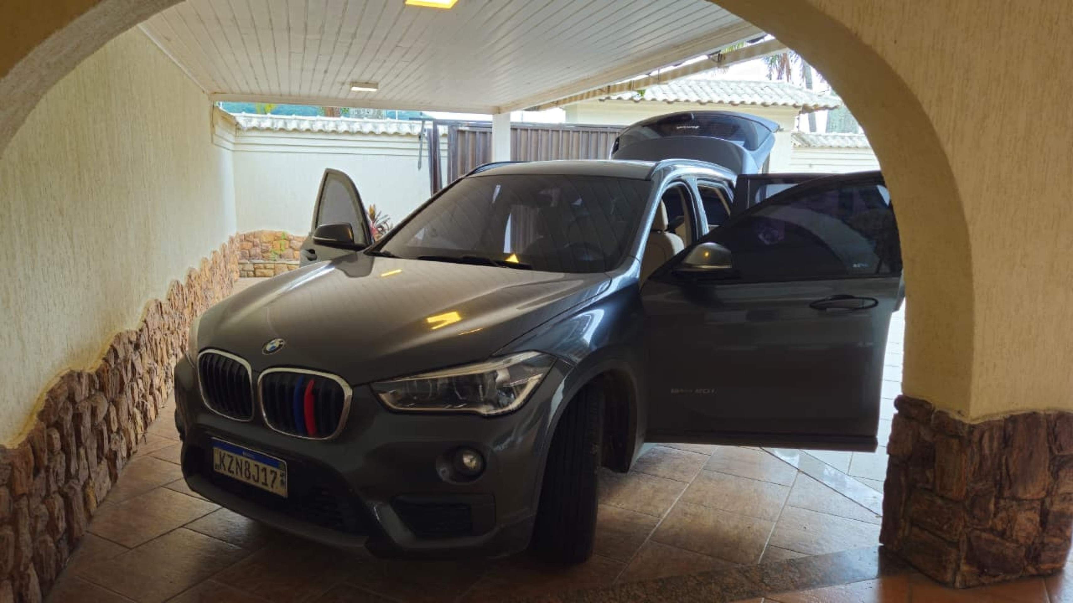 Casa onde Adilsinho, um dos bicheiros mais procurados do Rio, foi preso, em Cabo Frio (RJ)