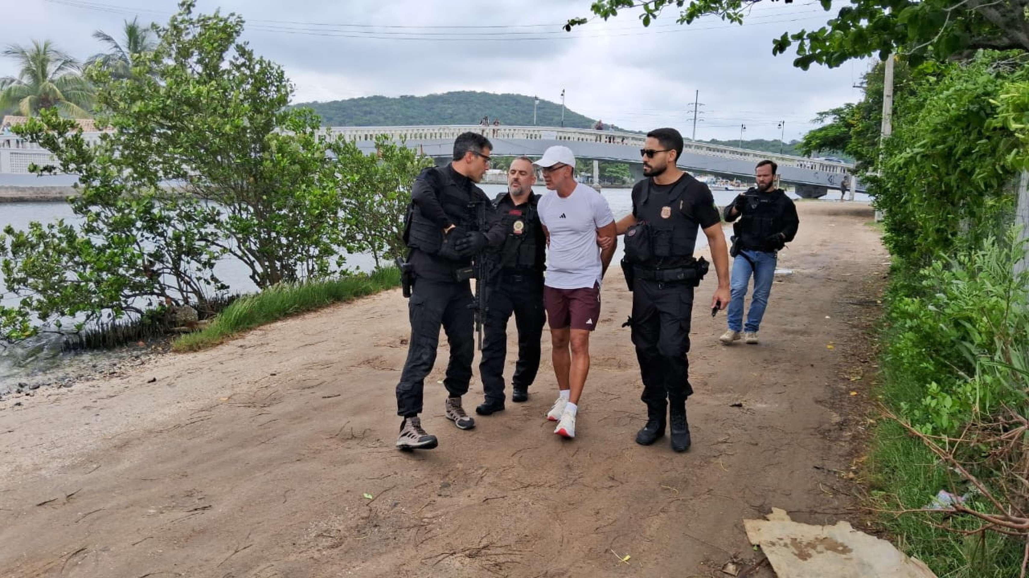 Opera&ccedil;&atilde;o prende Adilson Oliveira Coutinho Filho, conhecido como Adilsinho, um dos bicheiros mais procurados do Rio 