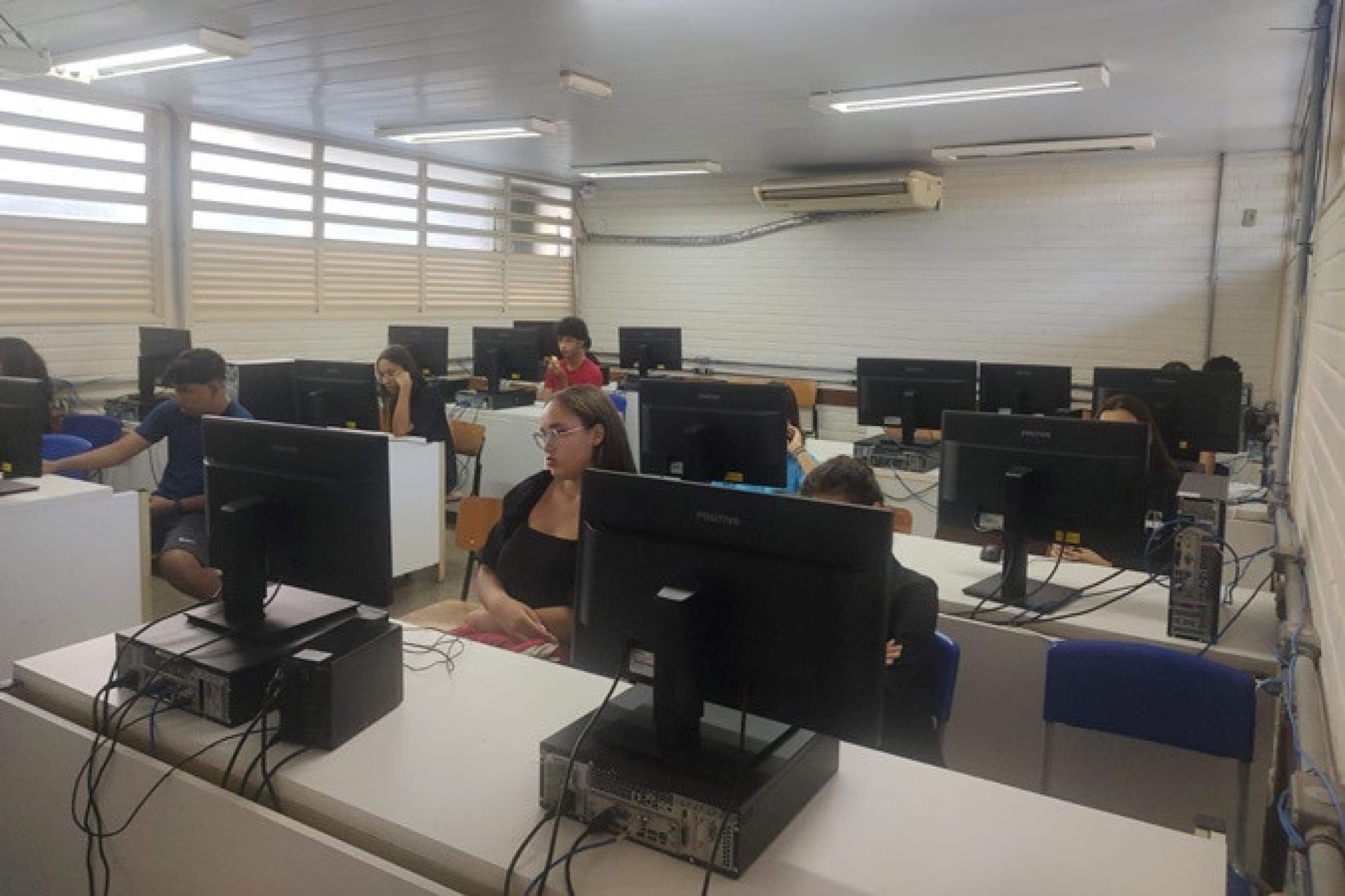 Matrículas de alunos nos cursos técnicos aumentam na rede pública