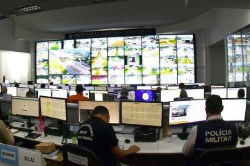Plataforma DF 360 passou a integrar câmeras públicas e privadas ao sistema da SSP - (crédito: Ed Alves CB/DA Press) Plataforma DF 360 passou a integrar câmeras públicas e privadas ao sistema da SSP - (crédito: Ed Alves CB/DA Press)
