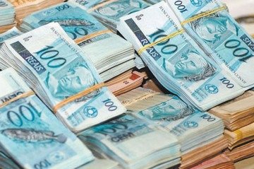 O levantamento considera pessoas com fortuna superior a US$ 1 bilhão e reflete a valorização de empresas, a expansão do setor financeiro -  (crédito: ABr / Agência Brasil)